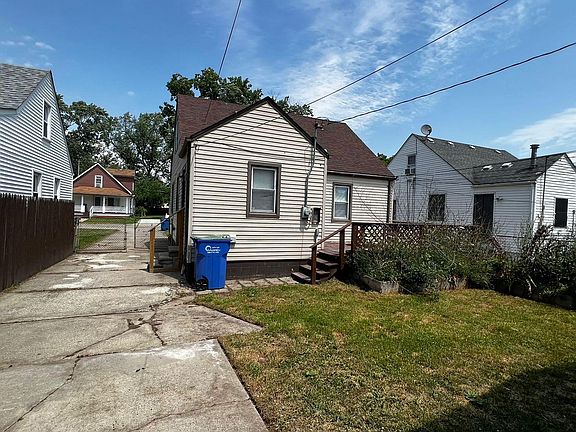 2nd image of 14220 Knox Ave
