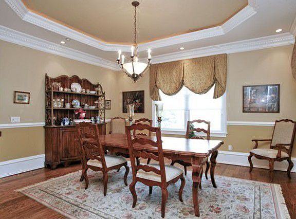 4th image of 2 Hudson Pl