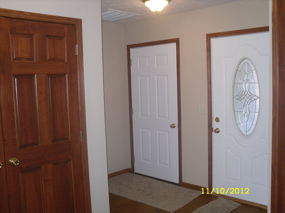 1st image of 423 Porter Dr