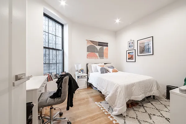 Rented by ATM Realty Service Inc | media 7