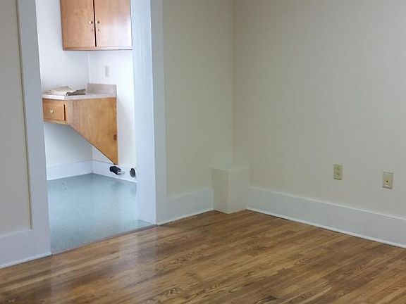 Kitchen with space to have table