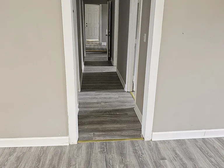 1504 W 29th St — Photo 5