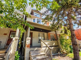 935 Bathurst St, Toronto, ON M5R 3G4