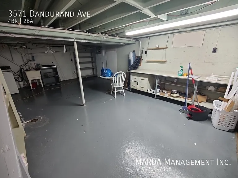 3571 Dandurand Ave — Photo 14