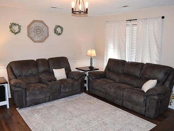 3rd image of 202 Rogersville Heights Dr