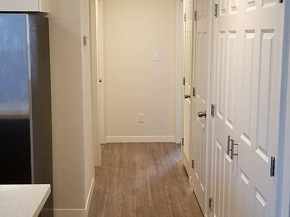 5th image of 200 S Alex Ave #5