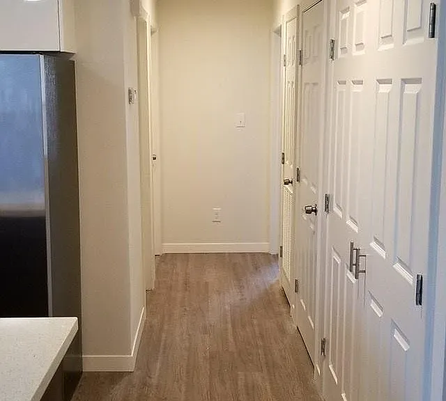 200 S Alex Ave #5 — Photo 5