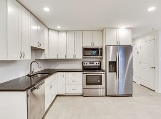 730 Taylor St NW #B, Washington, DC 20011