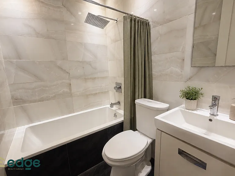 1415 Herkimer St #3 — Photo 8