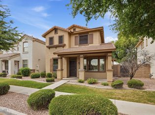2936 S COLE Drive, Gilbert, AZ 85295