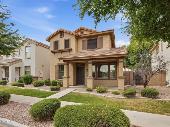 2936 S COLE Drive, Gilbert, AZ 85295