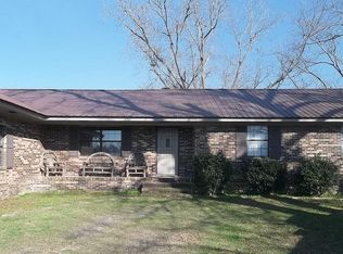 1041 Smith Rd, Waycross, GA 31503