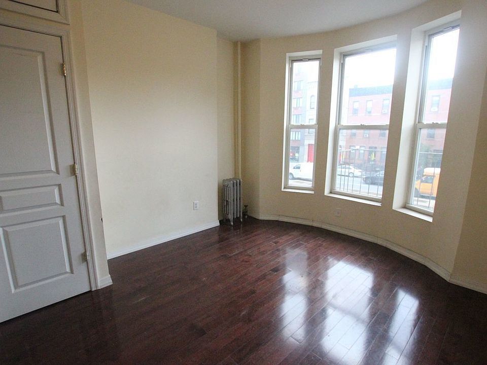 1st image of 412 4th Ave APT 2R