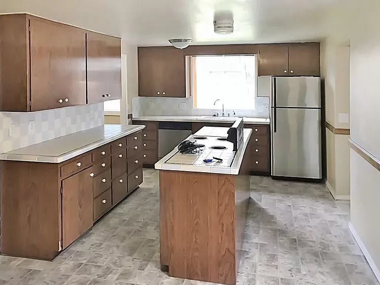 7020 SW Country Club Dr — Photo 8