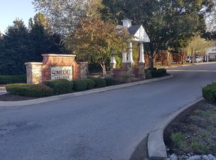 1138 Somerset Springs Dr, Spring Hill, TN 37174
