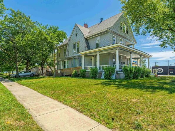 406 Keokuk St, Lincoln, IL 62656