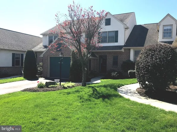 617 Homestead Dr, Elverson, PA 19520