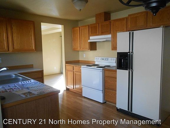 2nd image of 961 Summer Meadows Ct
