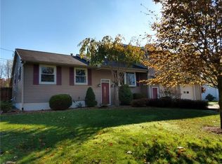 126 Shenango Park Rd, Transfer, PA 16154
