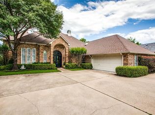 2721 Oak Point Dr, Garland, TX 75044