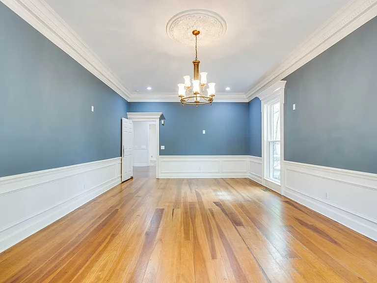 1306 SE Broad St — Photo 8