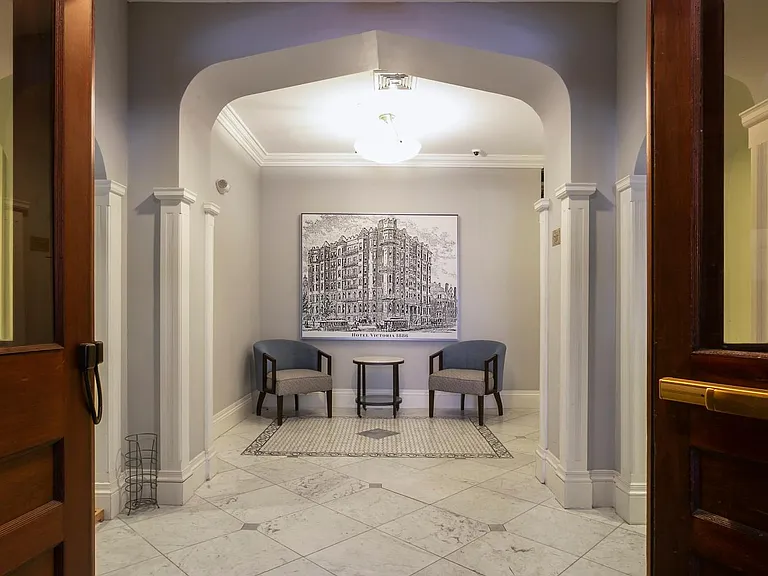 271 Dartmouth St #2M — Photo 18