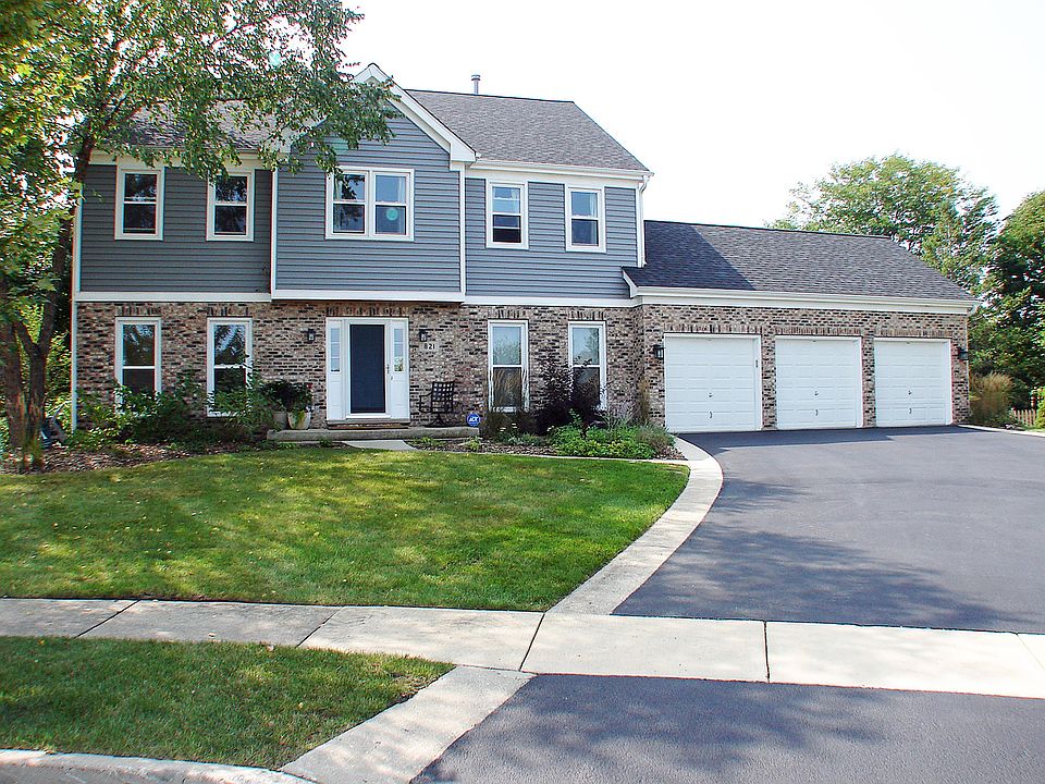 1st image of 821 Salceda Dr