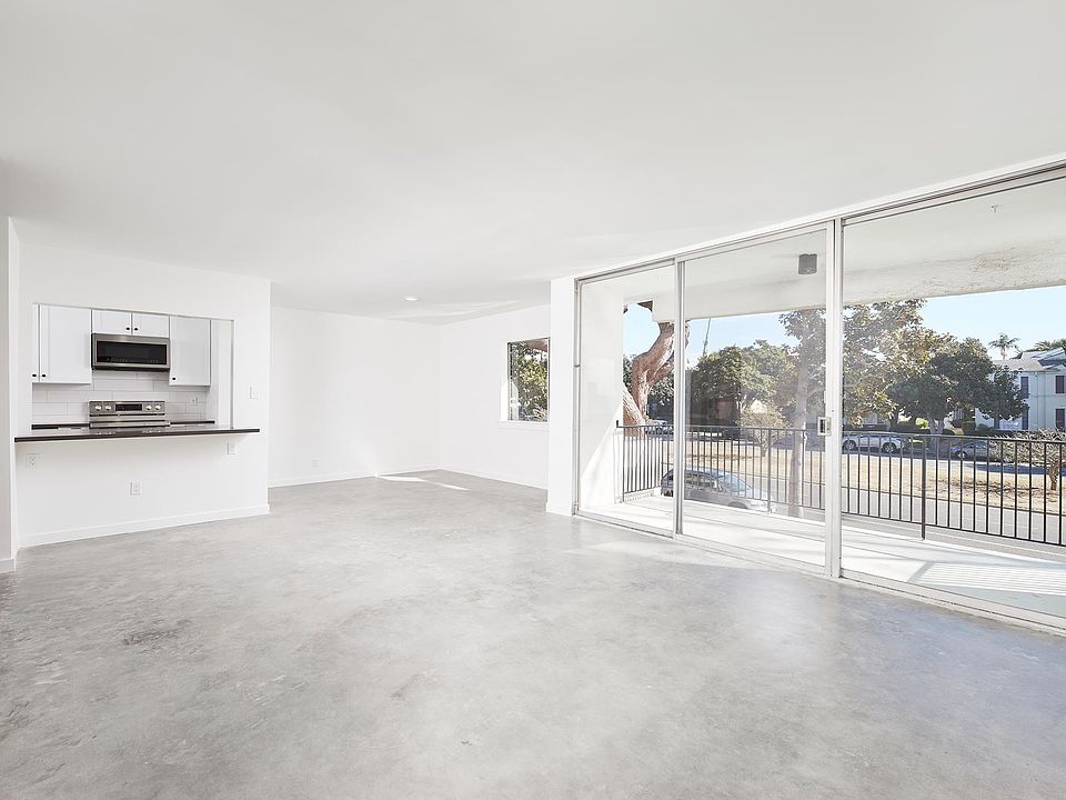 1st image of 305 San Vicente Blvd #101