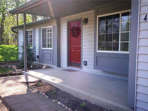 3rd image of 4831 Mesa Dr