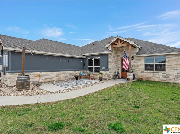5216 Few Oaks Dr, Salado, TX 76571