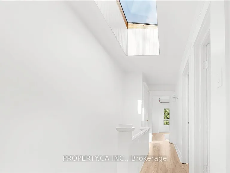 44 Beachview Cres — Photo 22