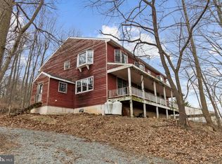 344 Schoolhouse Rd, New Providence, PA 17560