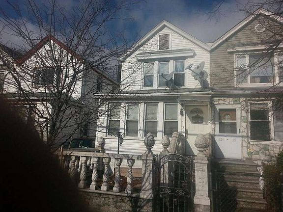 2nd image of 12613 103rd Ave