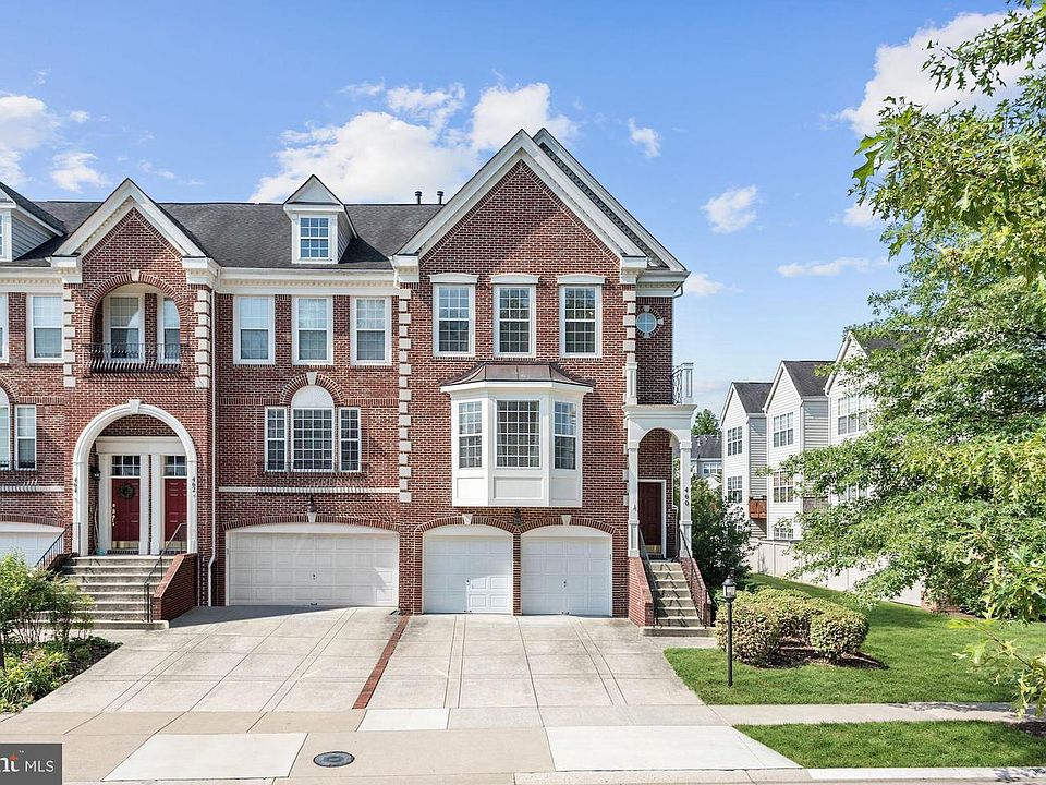 1st image of 460 Penwood Dr