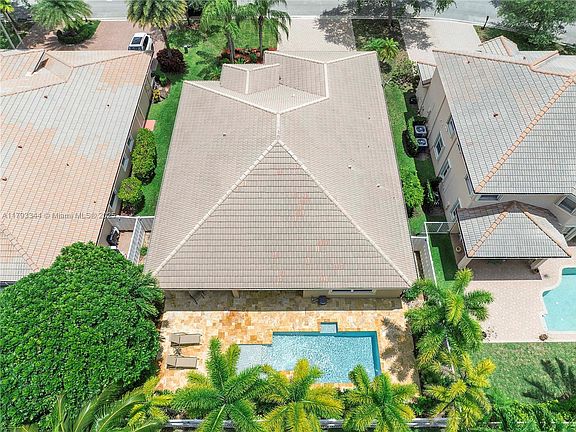 5th image of 6017 NW 56th Cir