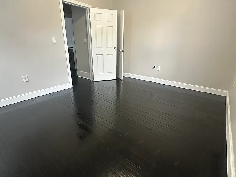 170 Union Ave #2R — Photo 9