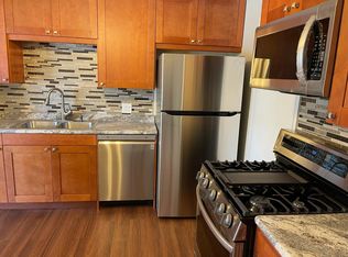 1546 Springview Ct APT B2, Wheeling, IL 60090