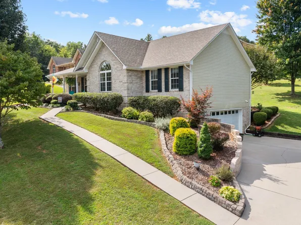 8121 W Pointe Dr, Talbott, TN 37877