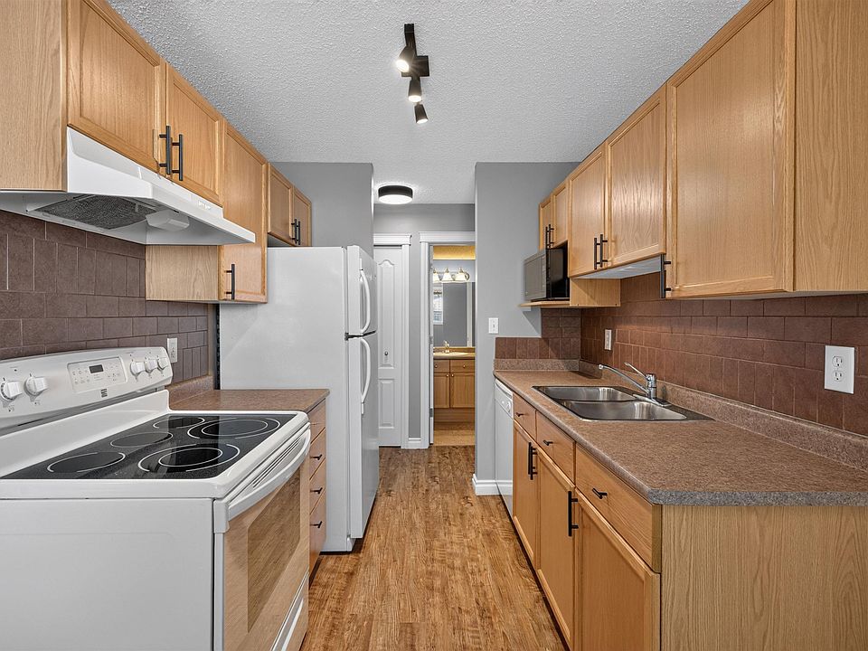 1st image of 4616 47th St #4