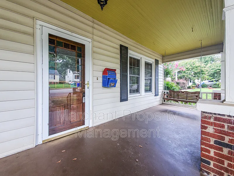 Augusta Road — Photo 4