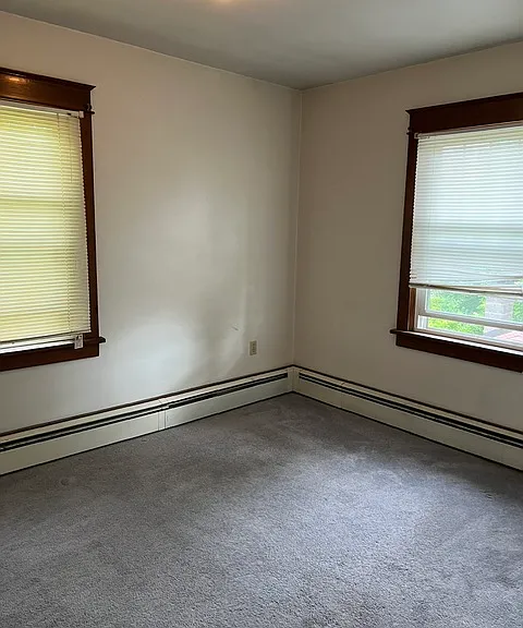 2317 Lincoln Dr — Photo 4