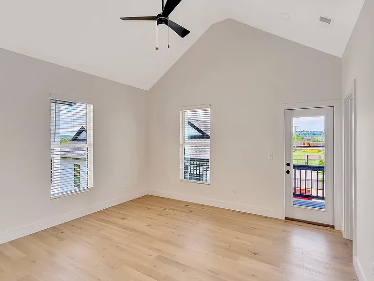 527 Oneal St #A — Photo 10