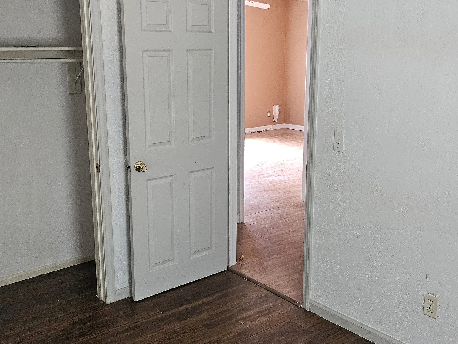 2 bed, $850 — Photo 3
