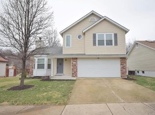 1546 Morning Sun Dr, Ballwin, MO 63021