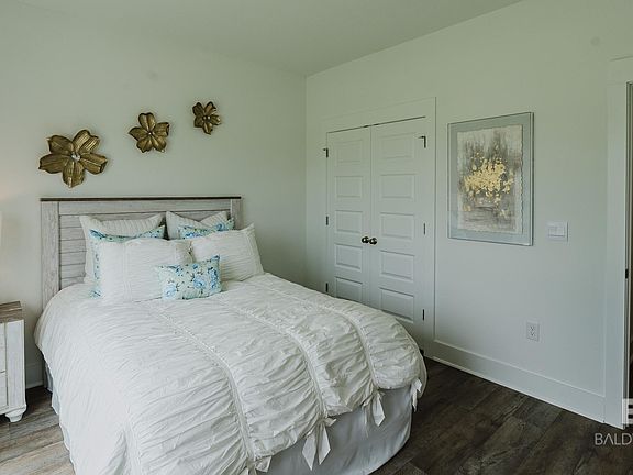6th image of this home