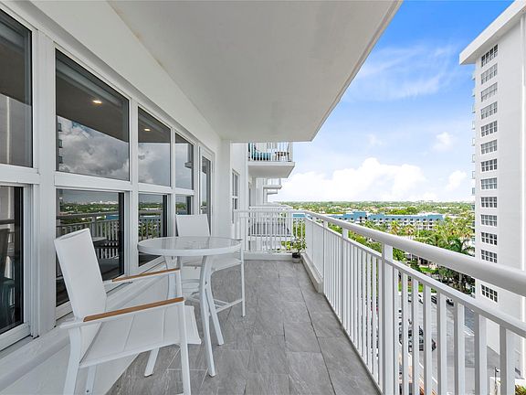 5th image of 3850 Galt Ocean Drive #810