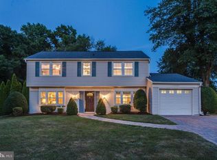 12305 Rockledge Dr, Bowie, MD 20715