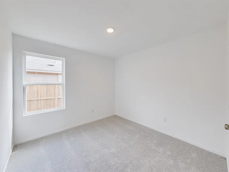 18225 Pontecorvo Ln — Photo 4