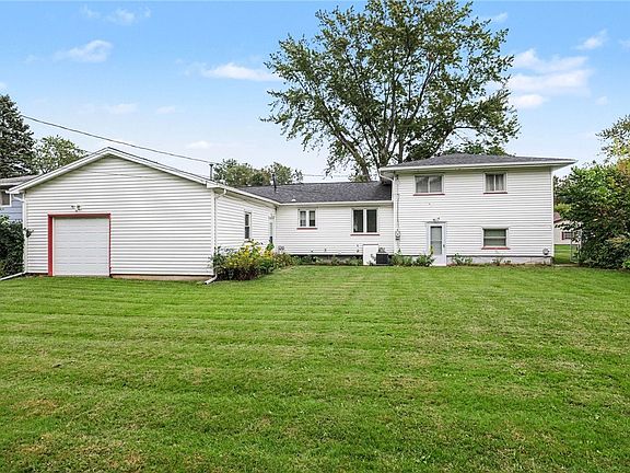 3rd image of 47 Noel Dr