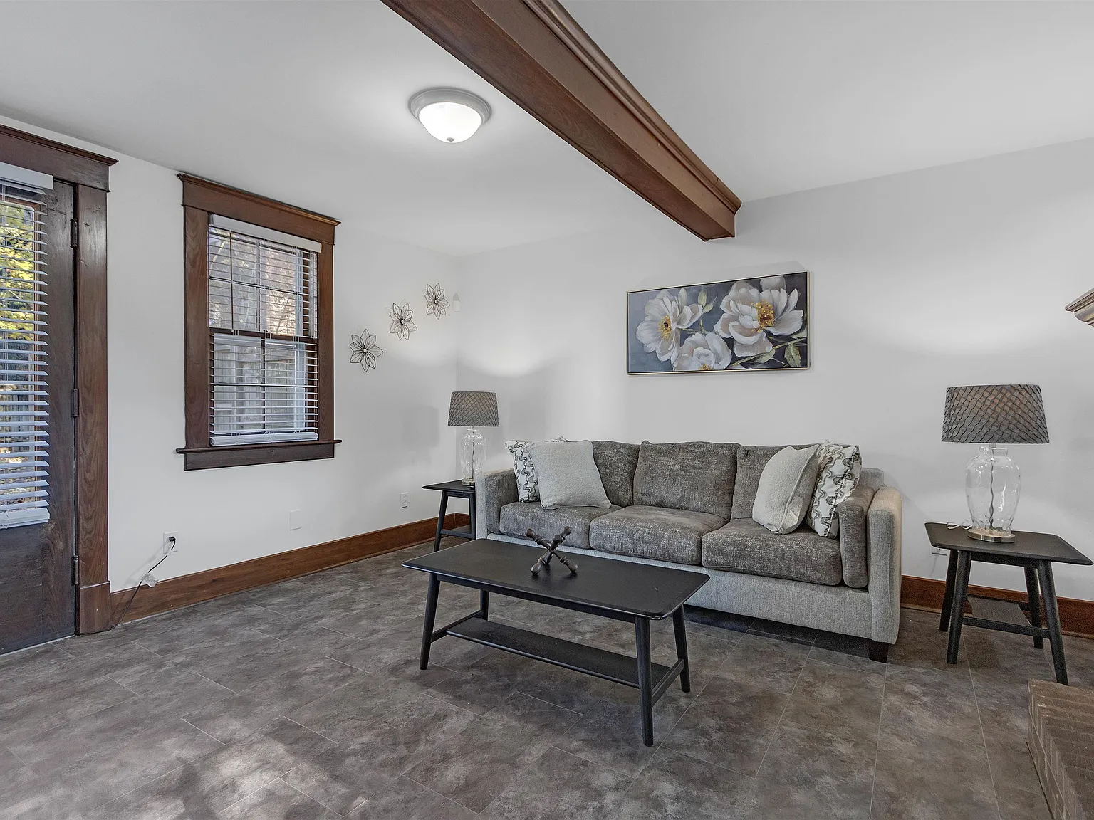 2 bed, 1.5 bath, 850 sqft, $962 — Photo 4